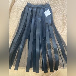 Brand new black skirt